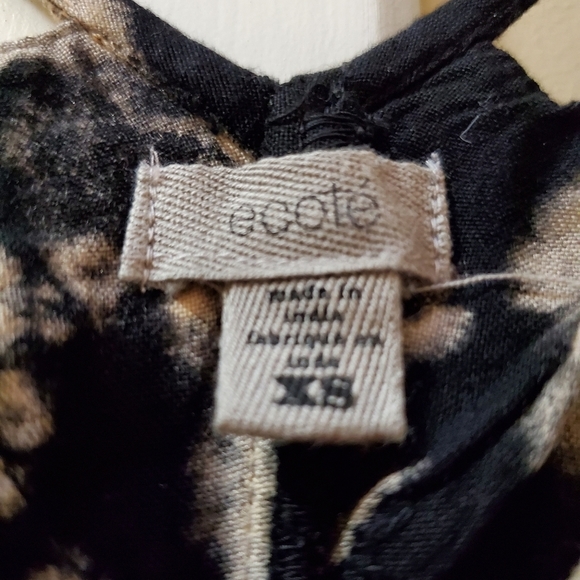 Ecote Eden Women's Tye-Dye Romper - Picture 10 of 11